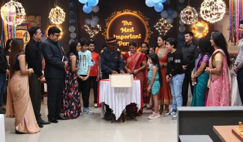 Sony SAB’s Wagle Ki Duniya felicitate their daily helpers on the occasion of Labour Day