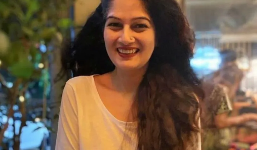 VETERAN ACTRESS RESHAM TIPNIS TO ACT IN 3 CHEERS DIRECTED BY PARITOSH PAINTER IN HINDI, MARATHI & ENGLISH