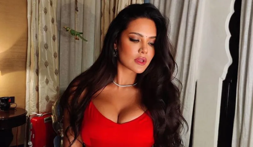 Esha Gupta's Aashram Season 3 trailer makes a lot of noise