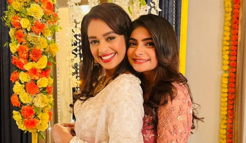 “Mugdha and I have turned into real-life sisters courtesy of Kumkum Bhagya,” mentions Aparna Mishra