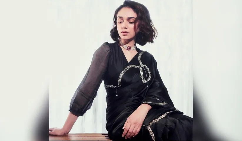Here’s why Aditi Rao Hydari reminds everyone of Gayatri Devi