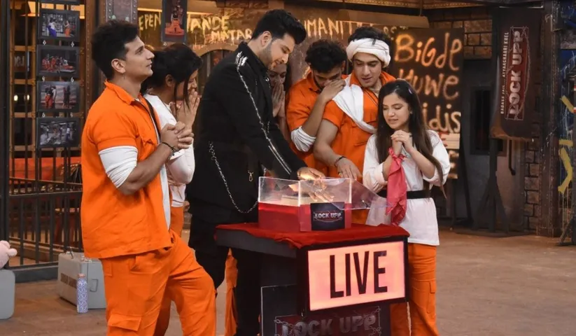 Lock Up Grand Finale on ALTBalaji & MX Player: A non-stop rollercoaster of high-voltage entertainment. Watch at 10.30 PM tonight!