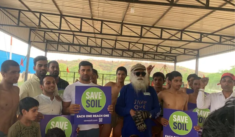 Save soil campaign! Sangram Singh joins Sadguru. To Save Soil. Shares the importance of soil in the wrestling arena!