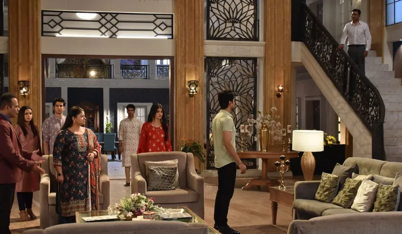 Abhimanyu wants Manjari to divorce Harsh