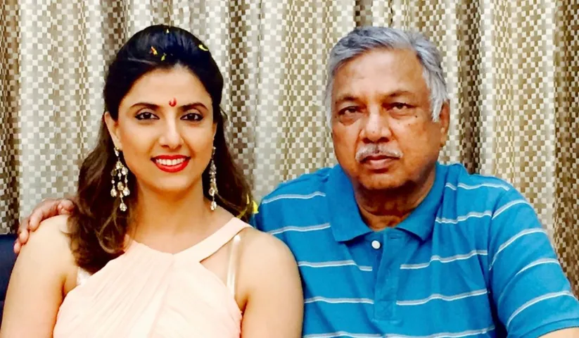 Father's Day 2022- "You have to face the harsh truth and accept the reality with open arms and face it confidently and with lots of positive aspects." says actress Jyoti Saxena On This Father's Day As She Remembers Her Late Father"
