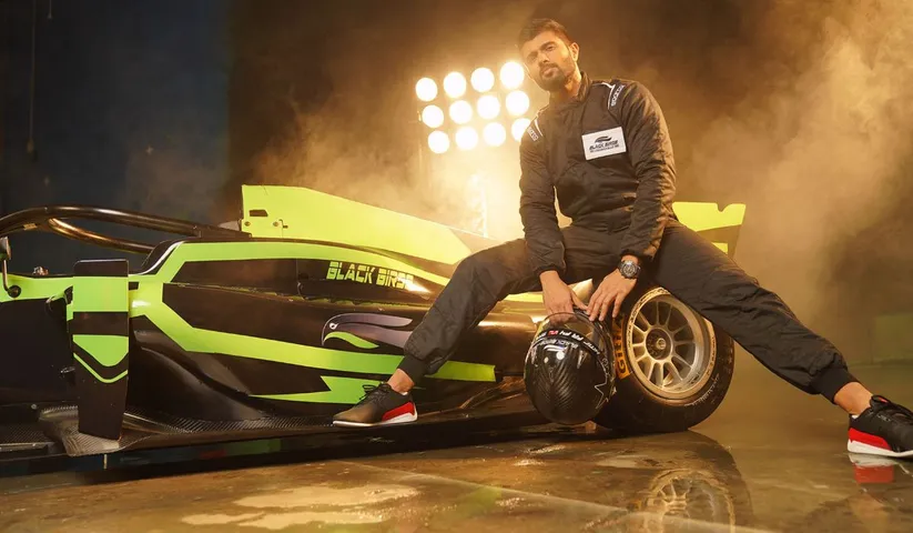 Indian motorsports company RPPL onboards popular Actor and Entrepreneur Vijay Deverakonda to support Hyderabad BlackBirds racing franchise in forthcoming Indian Racing Festival
