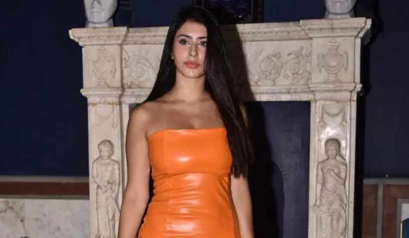 Warina Hussain captures everyone's attention as she appears stunning at an event in a mini strapless body con dress