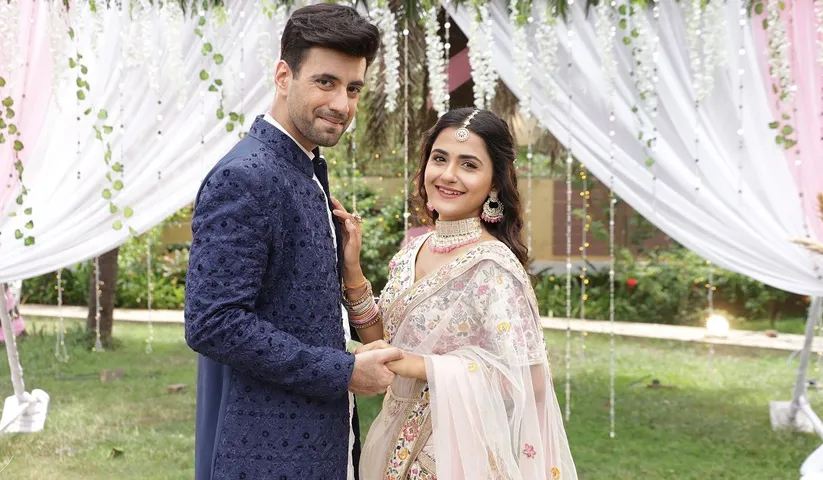 Karanvir Sharma and Debattama Saha reunite again for, ‘Mubarak Ho’. Fans tag it as the, ‘Love Anthem’ of the year!