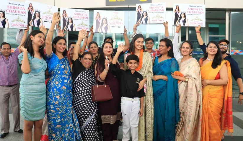 Delhi girl Shinata Chauhan- Femina Miss India 2nd Runners up 2022 receives warm welcome at IGI airport