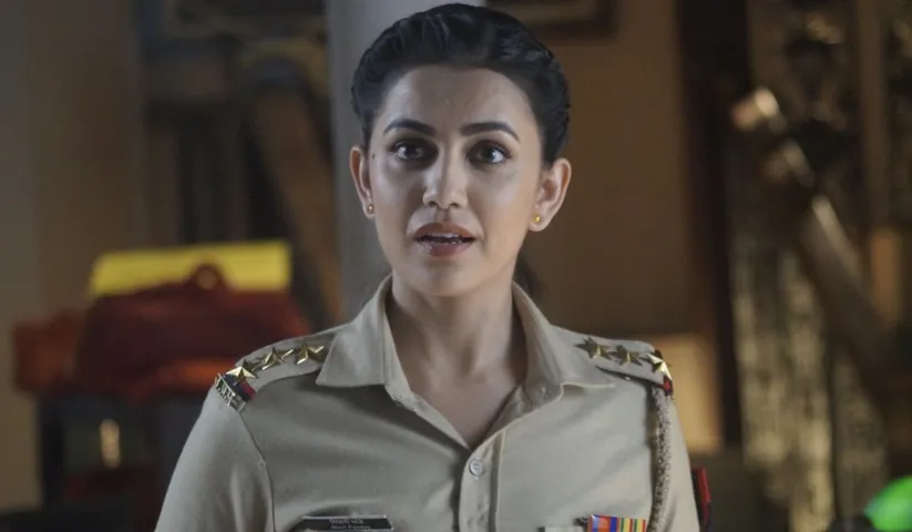 Misri Pandey adds her own unique flavour to Maddam Sir! She captures the perfect contrast of sweet and spicy for me!" Esha Kansara on essaying Misri Pandey