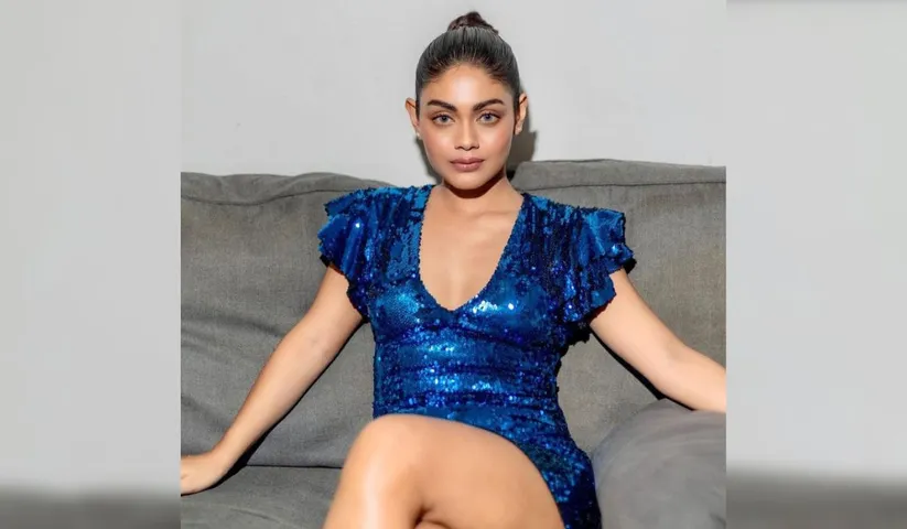 Uttaran Fame Sreejita De is looking gorgeously Sparkling in a Blue Sequin Dress