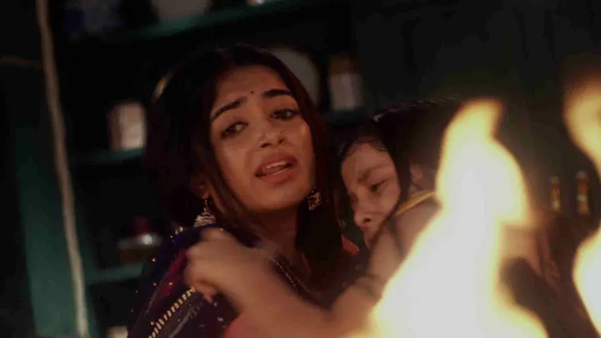 Here is how Neeharika Roy braves a fire stunt in Pyaar ka Pehla Naam Radha Mohan