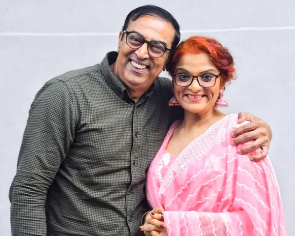 Vindu Dara Singh & Payal Goga Kapoor in play 'Social Media'(Bachke Rehna Re Baba) at Mumbai