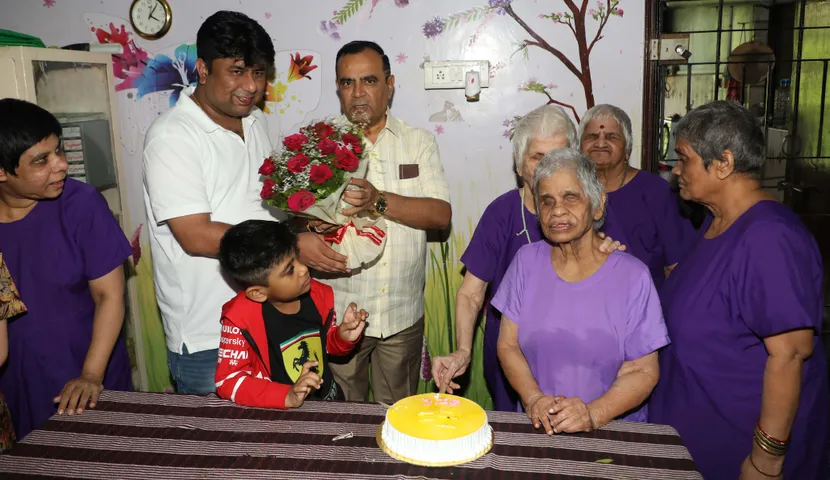 Yogesh Lakhani with Divyang ladies