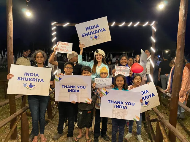Aashmeen Munjaal thank you India Campaign in MP (1)
