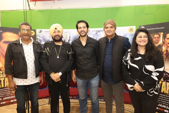 Zee music Launched Daler Mehndi's brand new song ‘Gadbad Gadbad’