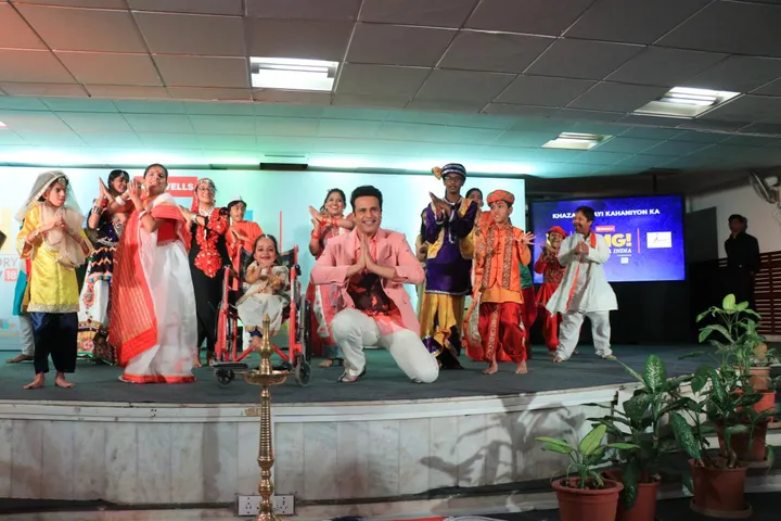 <strong>On the Sidelines of the Republic Day Launch of Season Nine of HistoryTV18’s Popular Series <em>OMG! Yeh Mera India, </em>the Cast and Crew Spend a Day with Specially-Abled Children at ADAPT</strong>