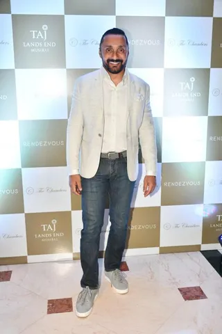 Kartik Aaryan Praises Formula E as “Shehzada of Racing”