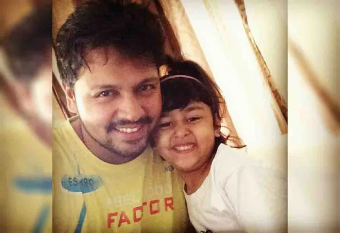 <strong><em>Artists express pride in their daughters</em></strong>