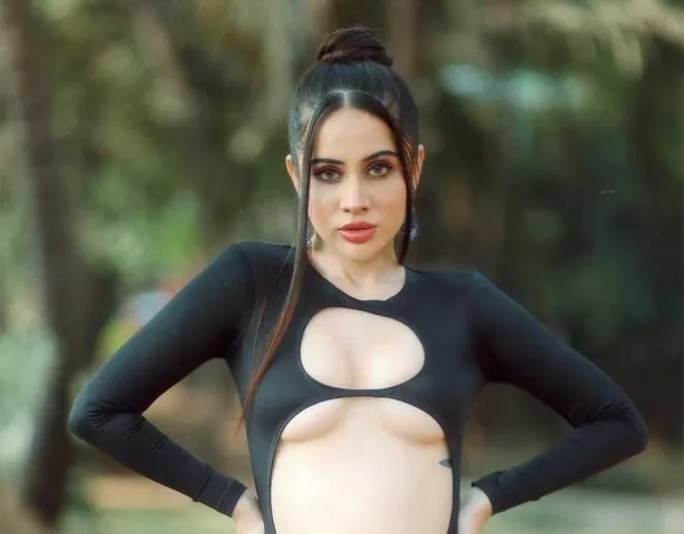 Uorfi Javed loses her cool with MTV Splitsvilla X4’s unruly contestants, plans to hit back!
