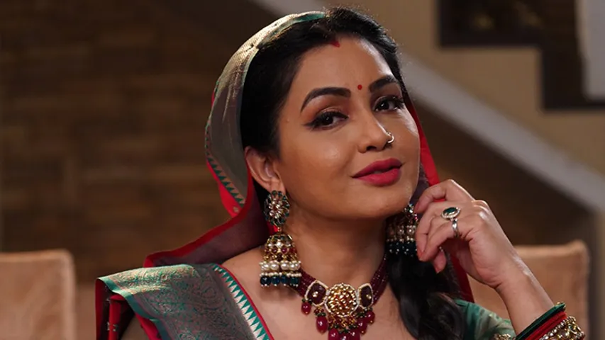 Shubhangi Atre (Angoori Bhabi, Bhabiji Ghar Par Hai)
