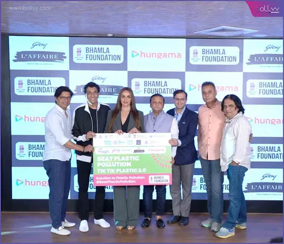 Shaan - Shaimak Davar - Eesha Deol - Asif Bhamla - Burjis Godrej - Neeraj Roy - Swanand Kirkire