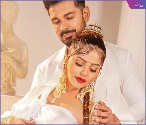 Rubina Dilaik Maternity Shoot: Rubina got a bold photo shoot done with her husband