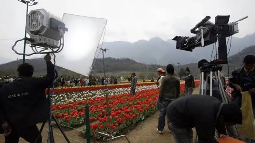 Maharashtra Government Free Shooting on Govt. Land for Films