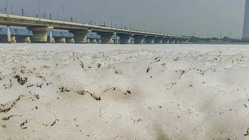 Froth covers Yamuna River in Delhi ahead of festive season, posing health hazards