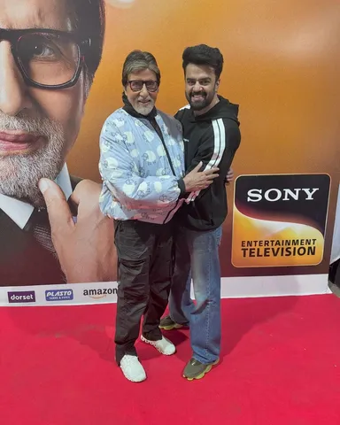 Maniesh Paul seeks blessings from Amitabh Bachchan on KBC sets ahead of Diwali
