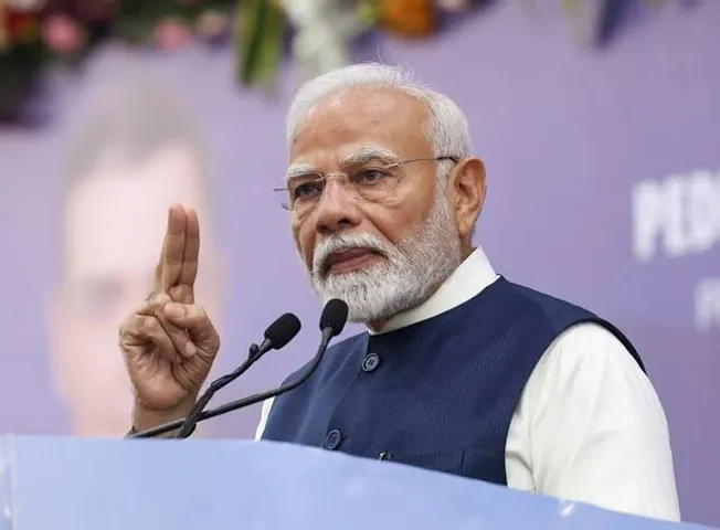 PM strongly condemns attack on hindu temple in Canada