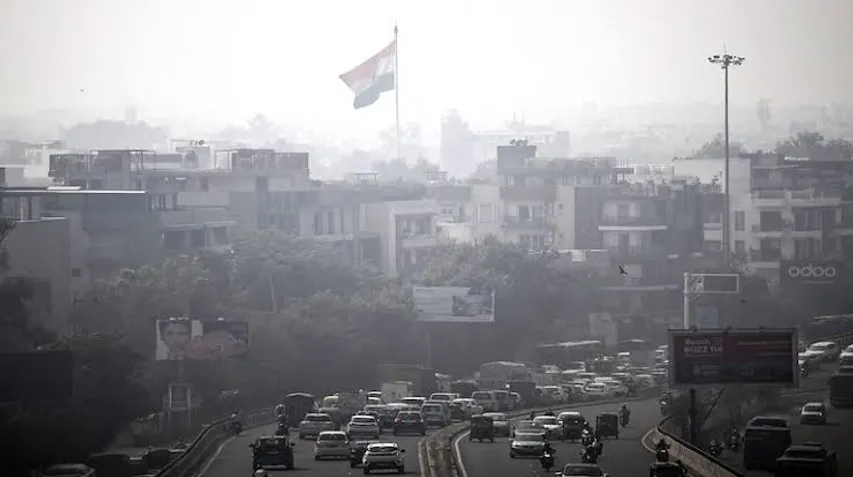 Delhi air pollution: AQI remains ‘severe’ for 4th day