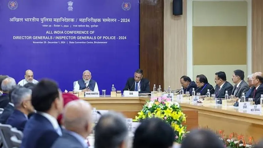 Prime Minister shares his ideas on security with top brass of police and intelligence agencies in Bhubaneswar