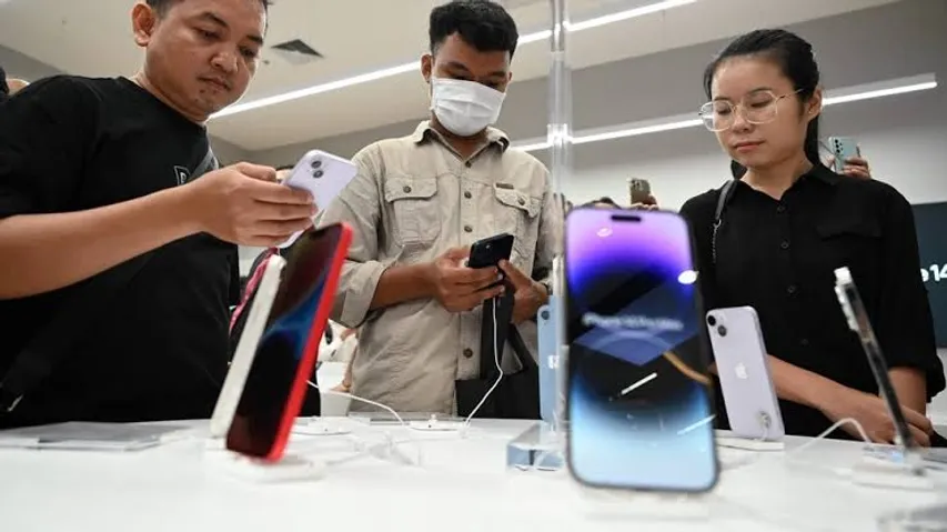 Apple's iPhone sales hit $10.7 bn in India