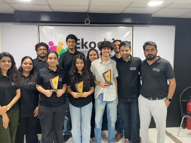 EKoaching center student Neel Jain secured first rank in Gujarat in the CLAT 2025 exam