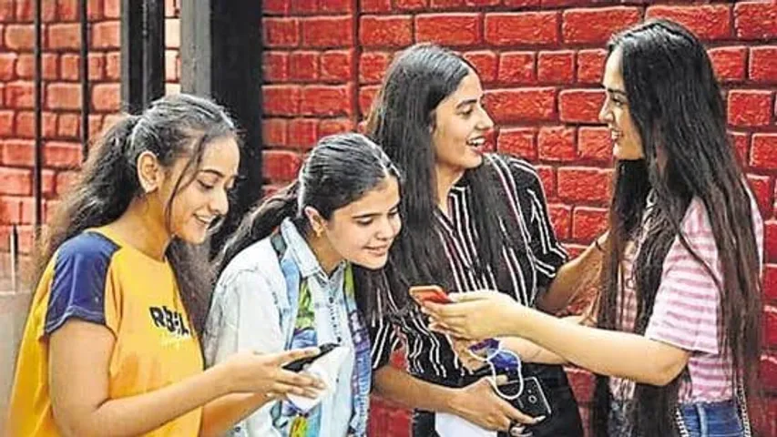38.5% rise in women's enrolment in higher education in a decade