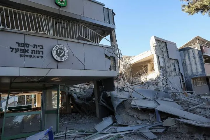 Three injured in central Israel after ‘projectile’ launched from Yemen