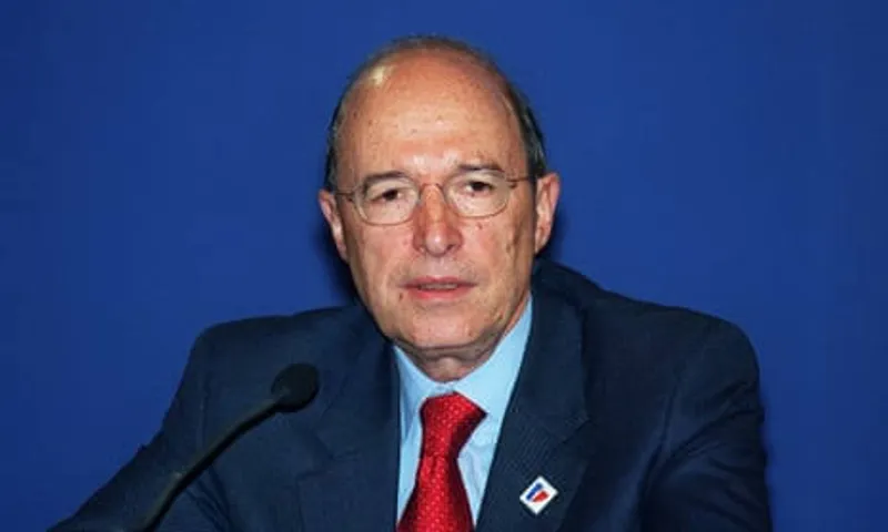 Former Greek prime minister Simitis dies aged 88