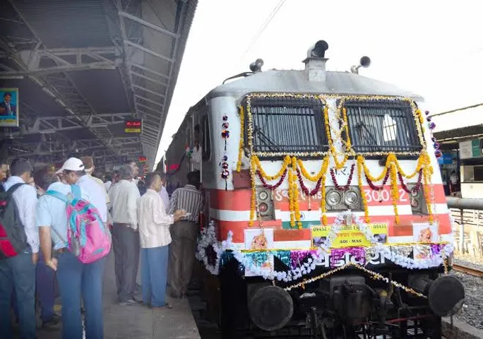 Railways to run special trains for Mahakumb