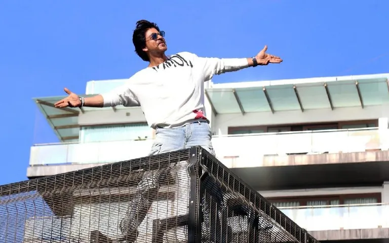 Shah Rukh Khan to receive amount worth Rs. 9 crores from the govt