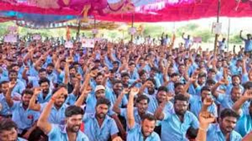 About 500 Samsung TN factory workers hold protest in latest dispute