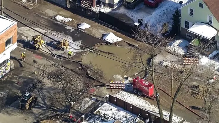Detroit water main break leaves 300 families homeless, vehicles frozen in chaos