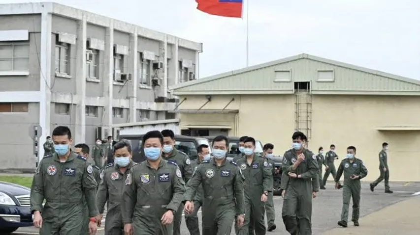 Taiwan sentences four soldiers for spying for China