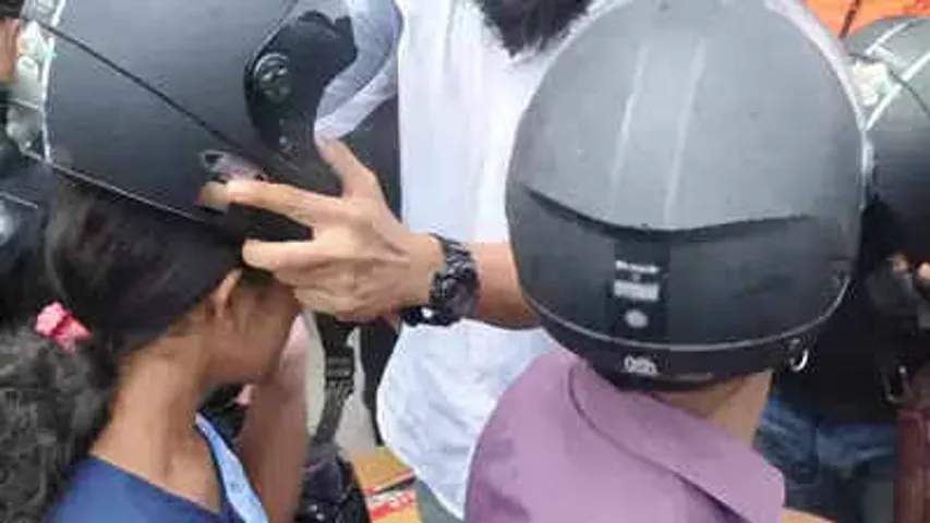Ankleshwar: Helmet Mandatory for Two-Wheeler Riders, ₹500 Fine for Violators