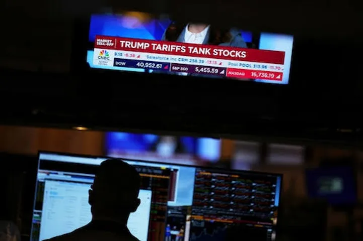 Dow plunges 1,200 points as global markets sink over Trump trade war fears