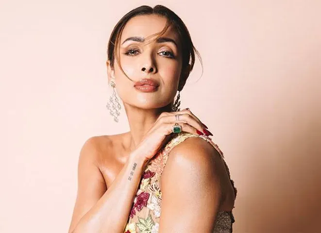 Mumbai Court warns Malaika Arora of non-bailable warrant in Saif Ali Khan 2012 Hotel Brawl case