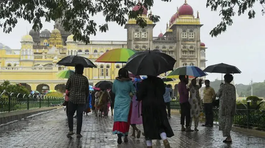 Those planning a trip to Karnataka’s beautiful coastal and Malnad regions may need to reconsider their plans as the India Meteorological Department (IMD) has issued a red alert for the next five days.