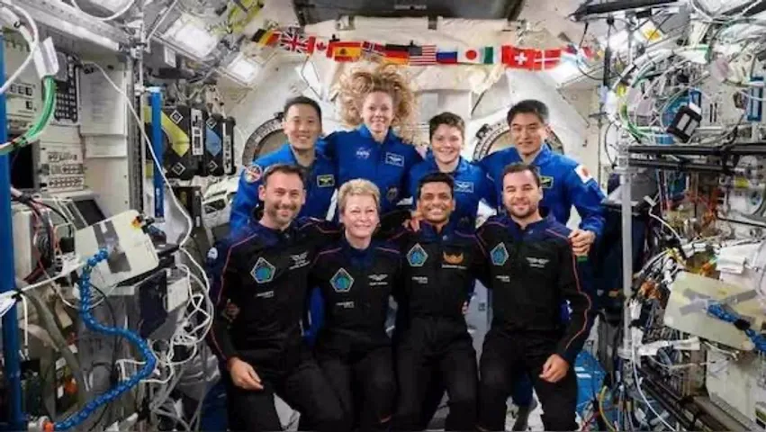 Indian astronaut Shubhanshu Shukla, Axiom-4 crew splashdown off California Coast