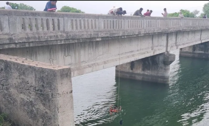 narmada canal bridge
