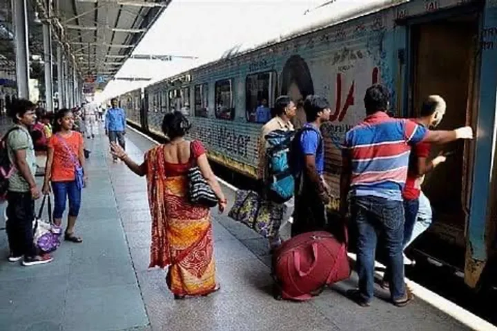 Railways to go the airport way with baggage weight regulations
